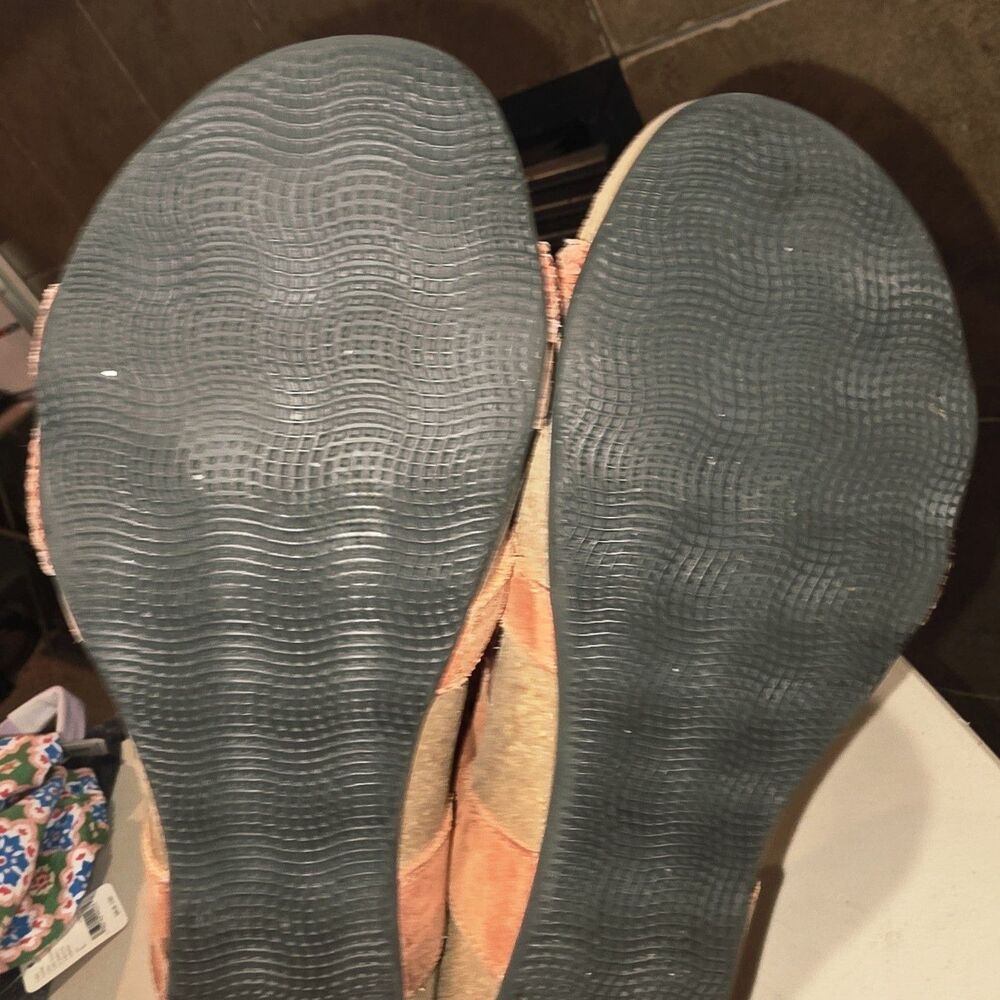 Taos 8/8.5 Trulie Orange Weave Criss Cross Strap Boho Distressed Logo Sandals - Picture 9 of 13